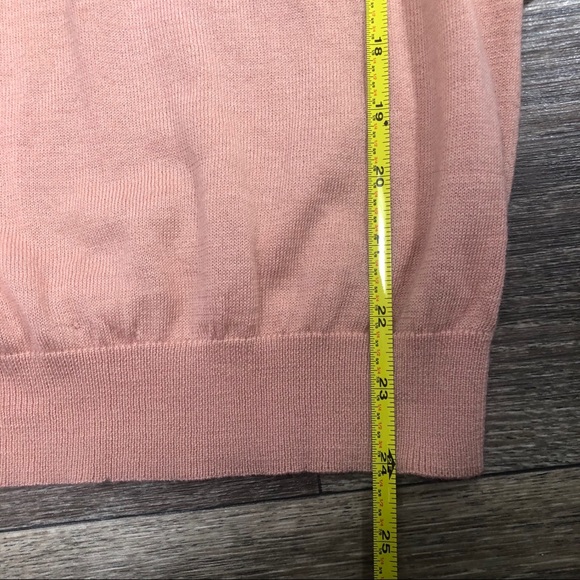 Ann Taylor vneck sweater top - Picture 5 of 6